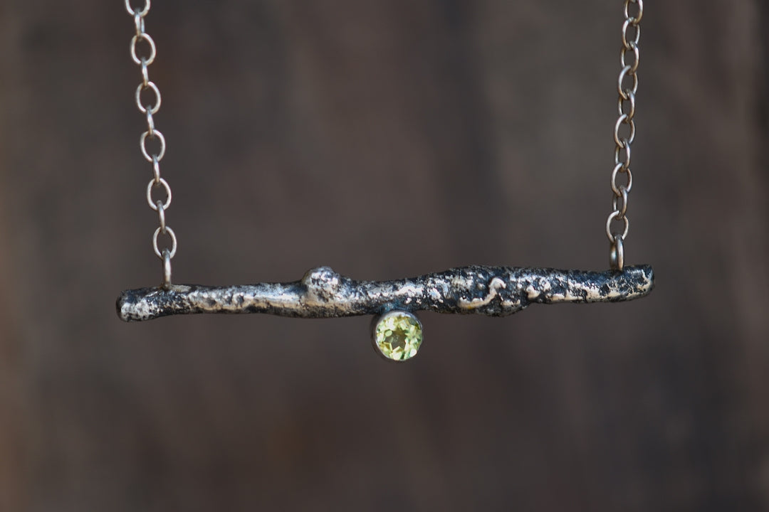 TWIG PERIDOT I - ketting